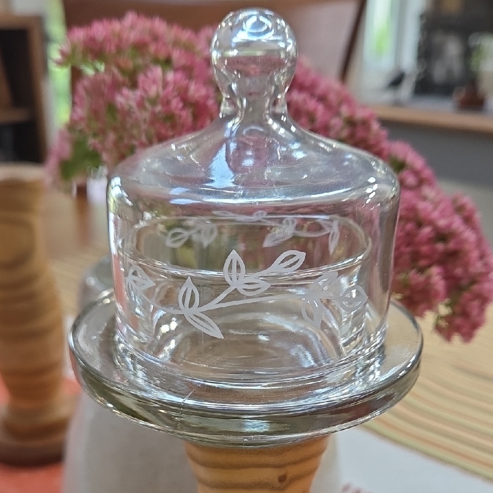 VTG "Heritage" Small Covered Crystal Butter Dish | by Princess House